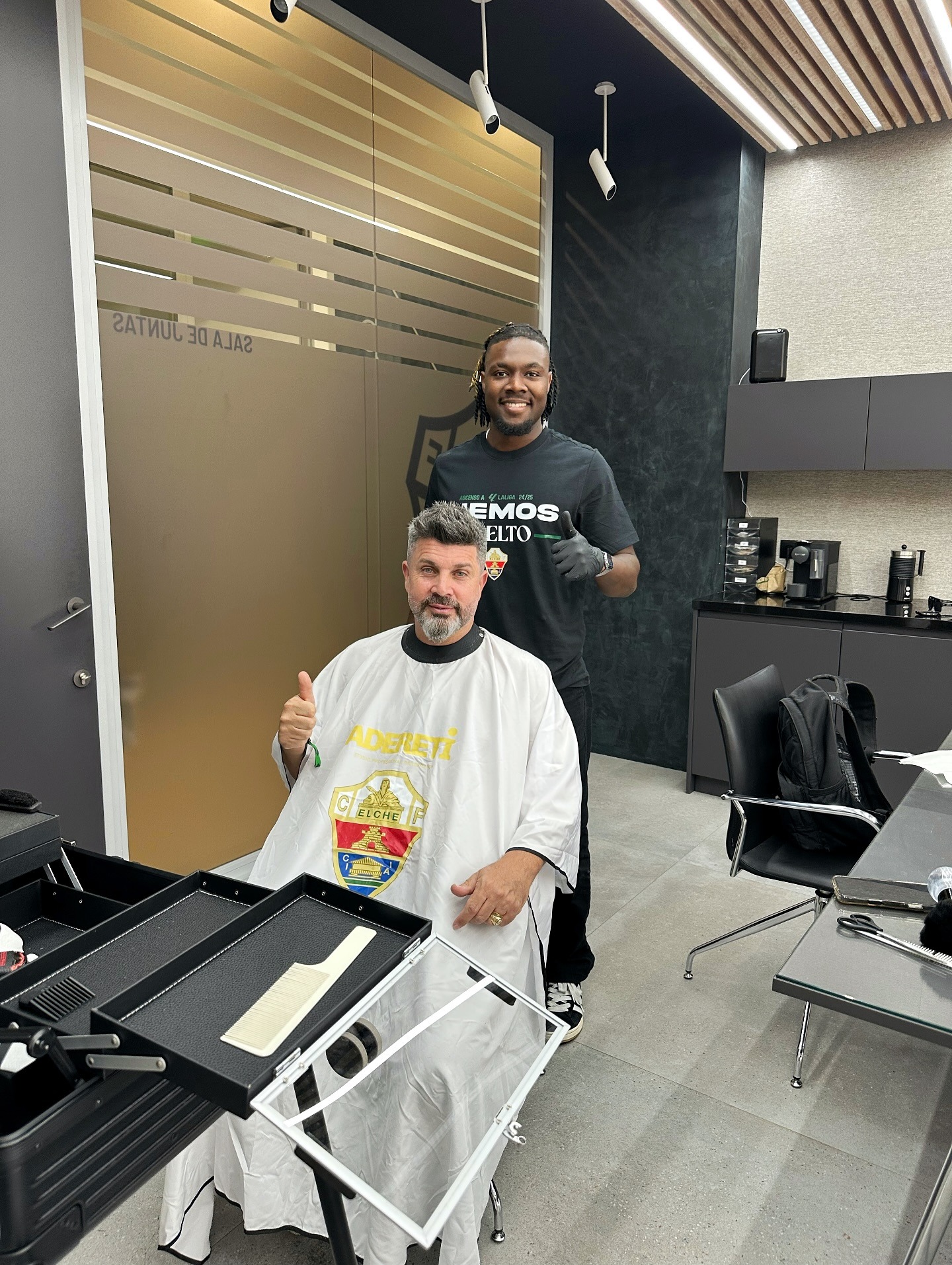 503499215_18117492721473178_6624343357272286107_n